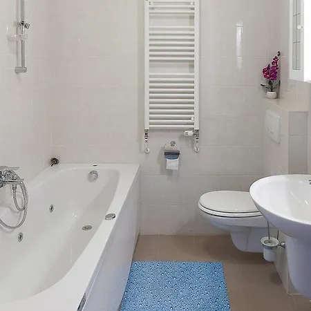 Marija Apartamento *